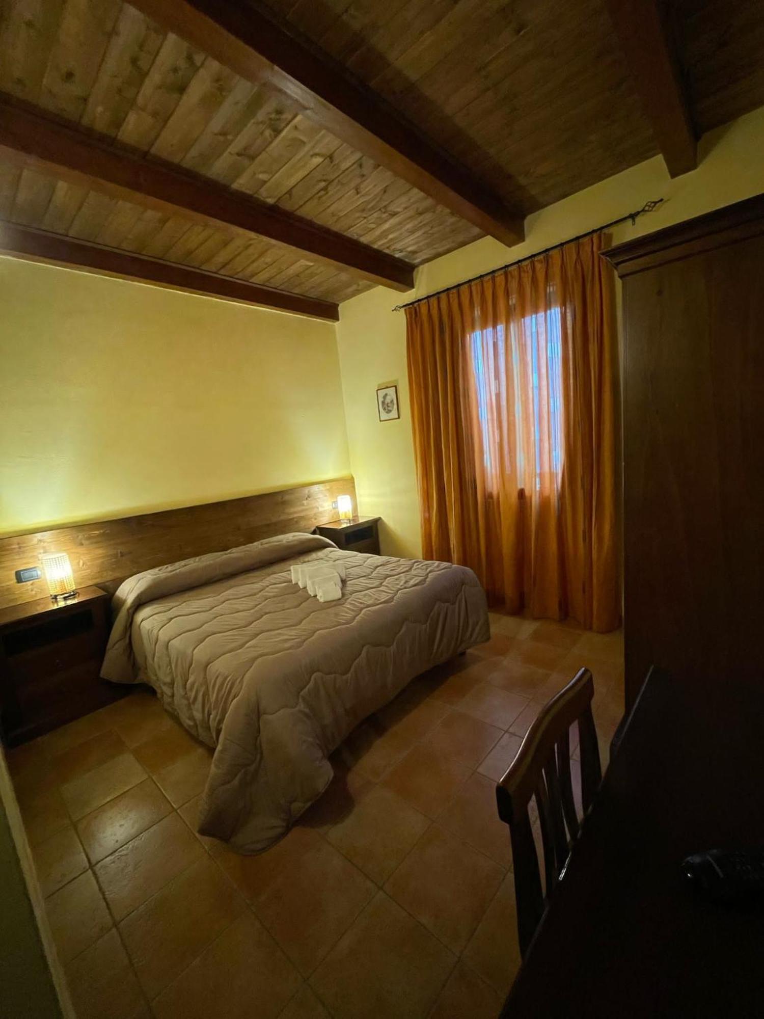 La Locanda Del Poeta Acri Экстерьер фото